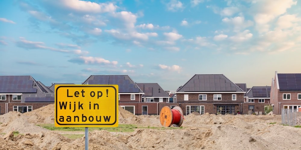 Renovlies voor nieuwbouw in Amersfoort. Krijg 10% korting op het behangen en sauzen van wanden.