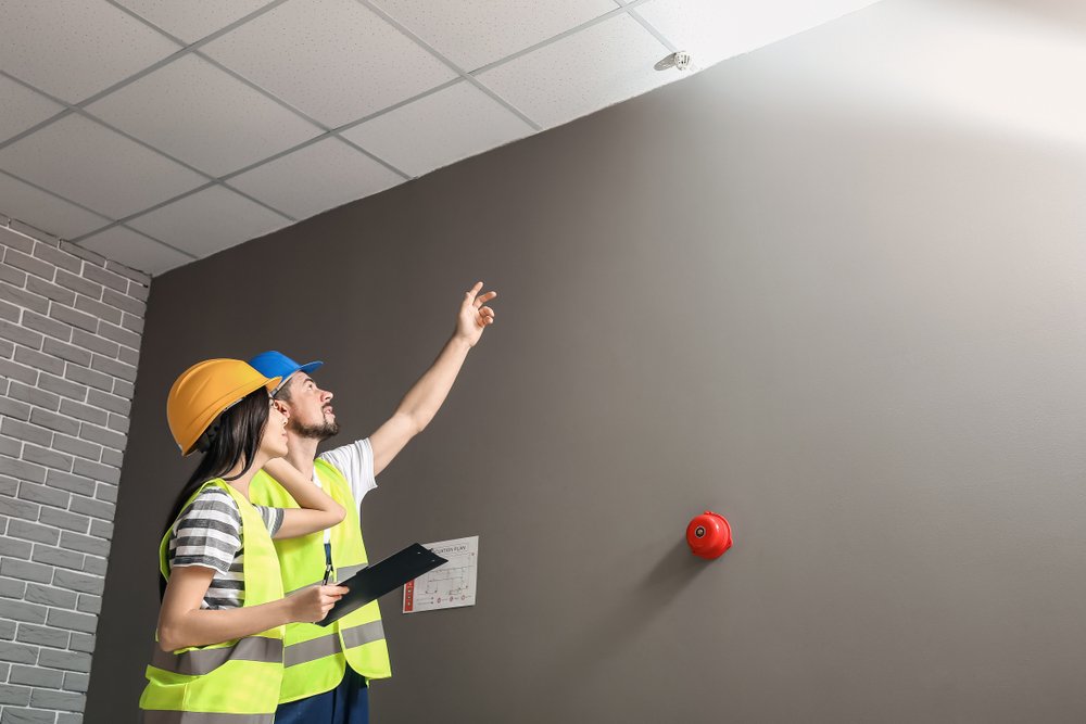 Renovlies voorbereiden in Amersfoort voor een goede ondergrond en hechting van het behang.